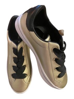 Sketchers Street LA Metallic Hi Lite Laced Sneakers